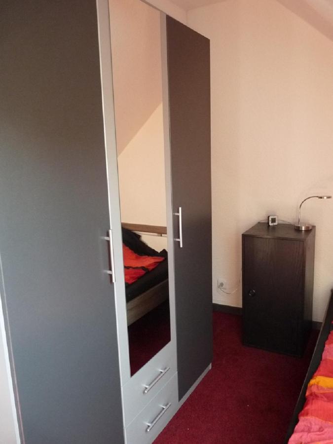 Ferienwohnung In Duesseldorf Hassel المظهر الخارجي الصورة